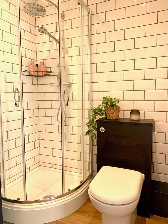 Apartment Bright Modern Flat In Central *